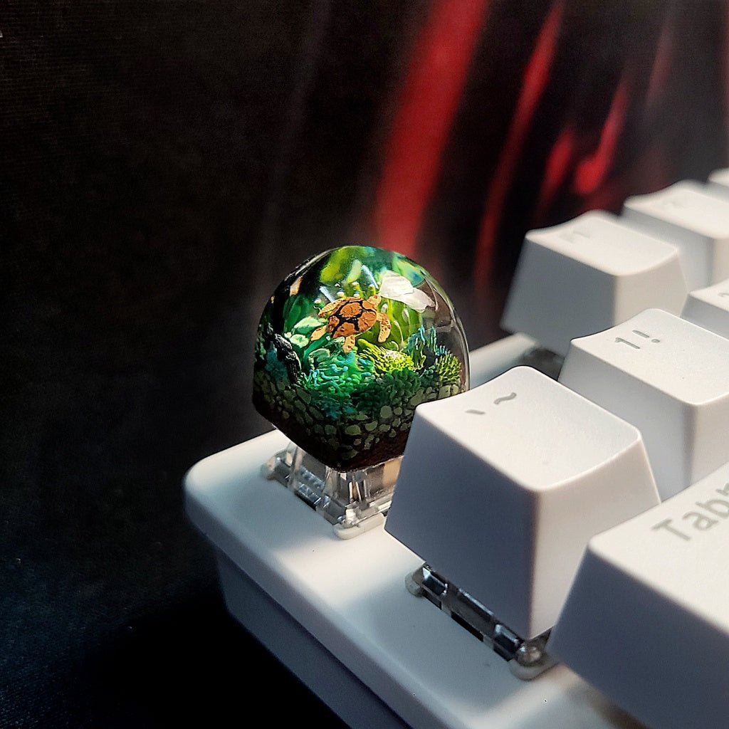 Kurodrip "Coral" A Coral Reef Resin Keycap - Kurodrip