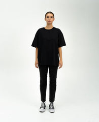 "Biscuit X Unchained - BAKI" Oversized T-Shirt