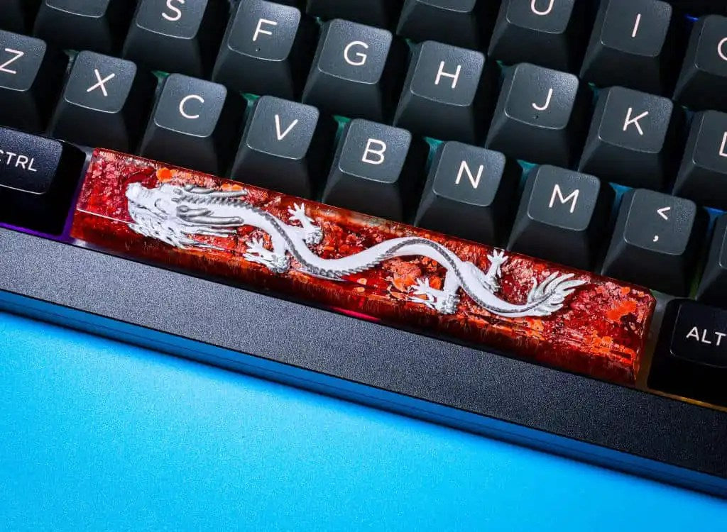 White Dragon Artisan Spacebar Keycap - Kurodrip